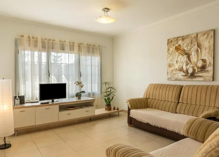 Duplex Pedroza * Pozo Izquierdo